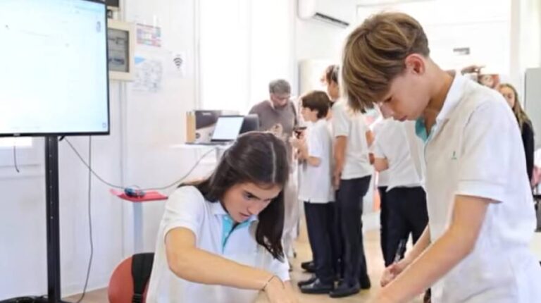 Lee más sobre el artículo El reto NuVuX en el aula